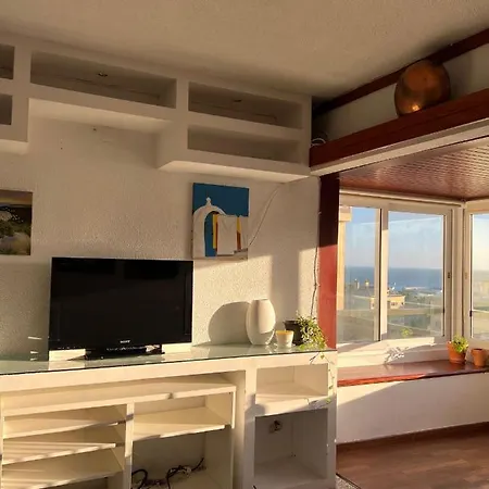 Lisbon Area, 2 Bedroom With Ocean View *